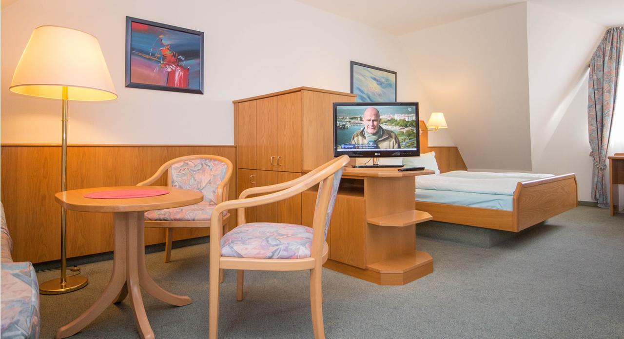 Ruser'S Hotel Schönberg in Holstein Extérieur photo